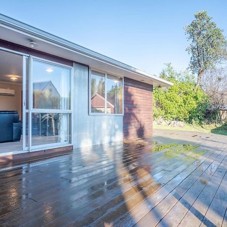 Woodills Wonderland - Akaroa Holiday Home Exterior foto